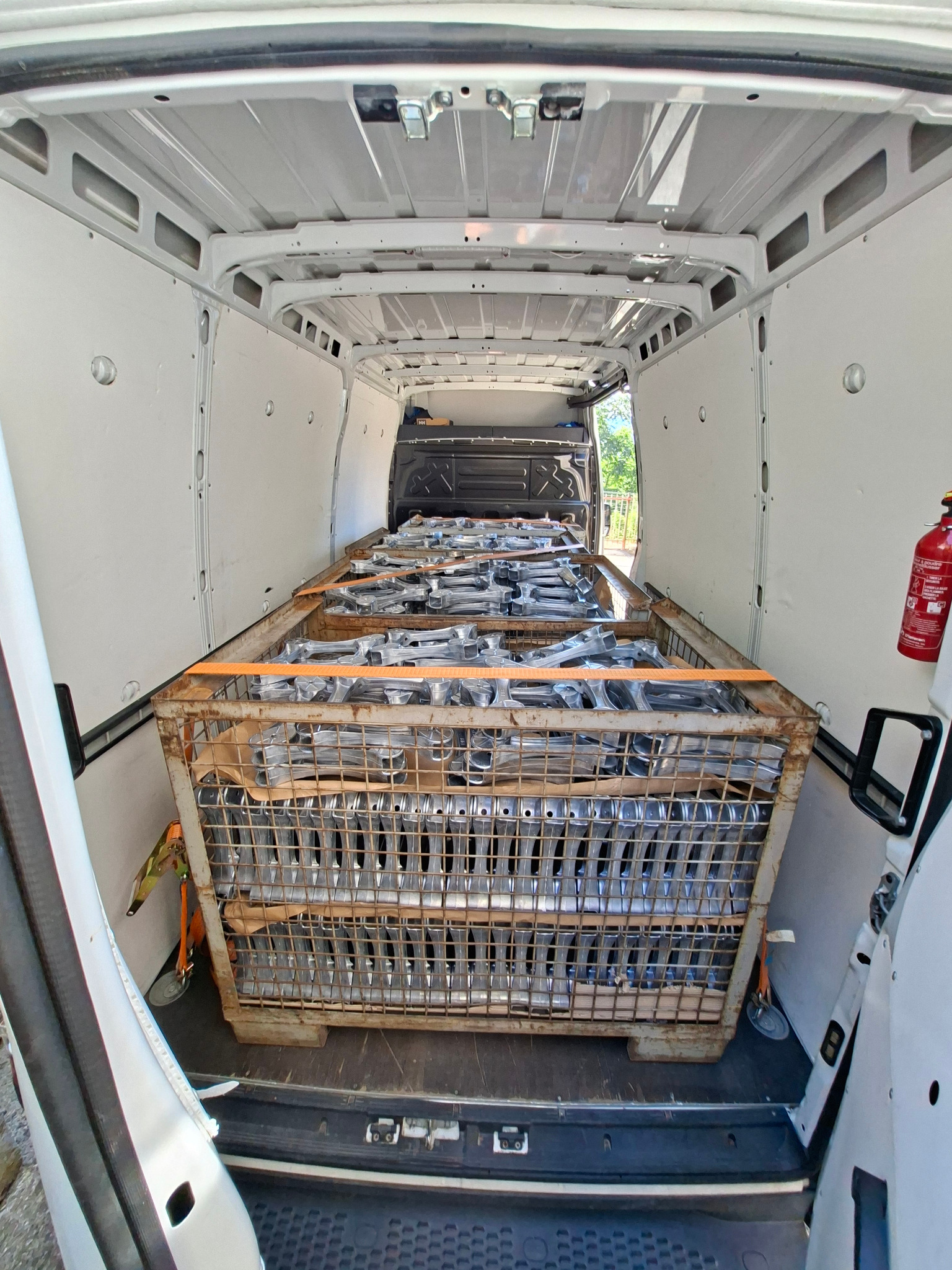Prijevoz metalnih industrijskih komponenti Filmar Cargo